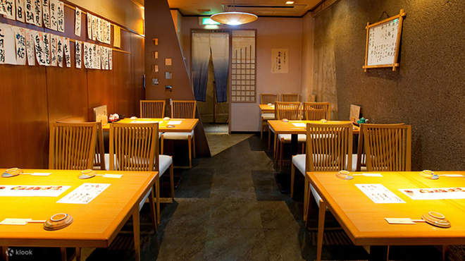 鮨丸 | 海鲜寿司 | 新宿车站 | 座位预订